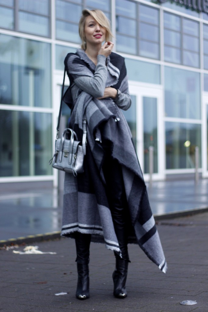 Long_poncho_ohhcouture_fashionblog2