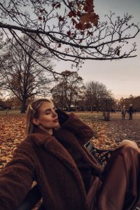 Autumn teddy coat London park