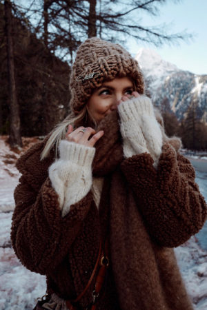 Ebay Germany cosy hats Courmayeur
