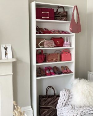 Organising pink accessories